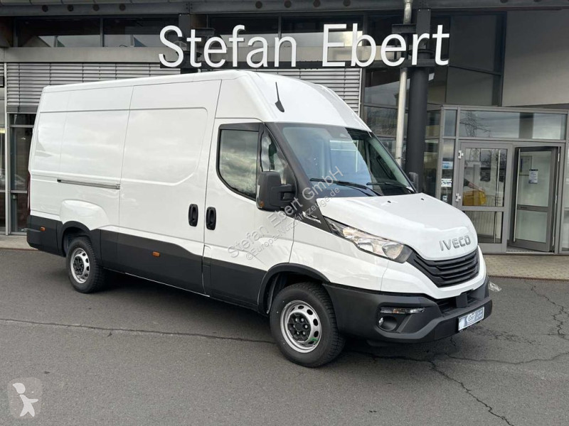 Fourgon Long Iveco Daily 35S16 A8 AHK Automatik Kamera R3 520mm