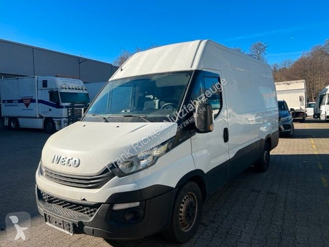 Fourgon Utilitaire Iveco Daily 35S12 L3H2 HU05 25 Euro6 Gazoil Occasion