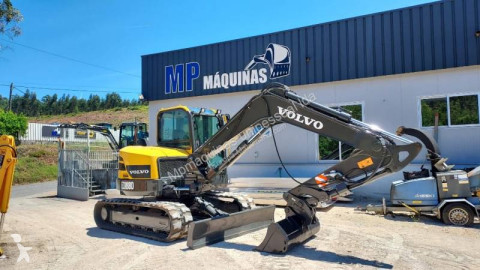 Miniexcavadora Volvo