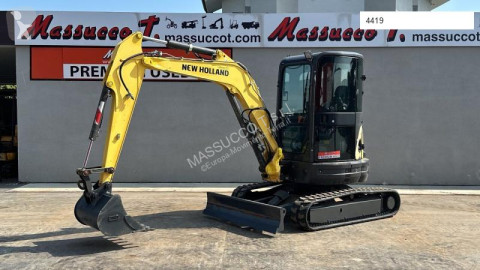 Miniexcavadora New Holland