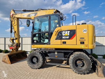 Caterpillar wheel excavator