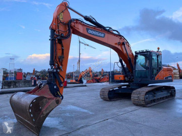 Excavadora de cadenas Doosan