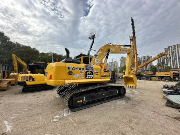 Excavadora de cadenas Komatsu