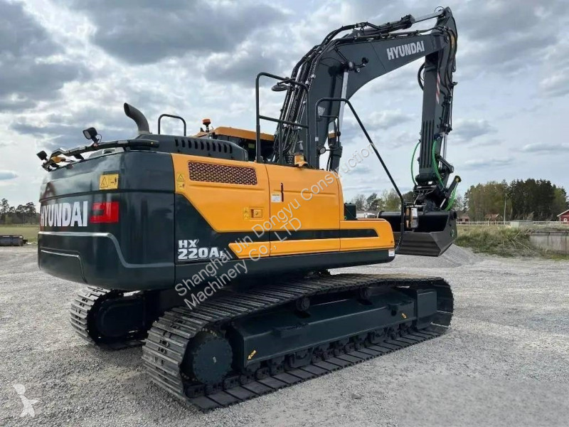 Excavadora Hyundai HX 220