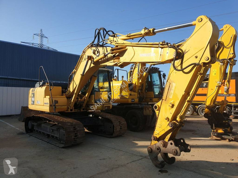 Escavadora Komatsu PC160LC-7