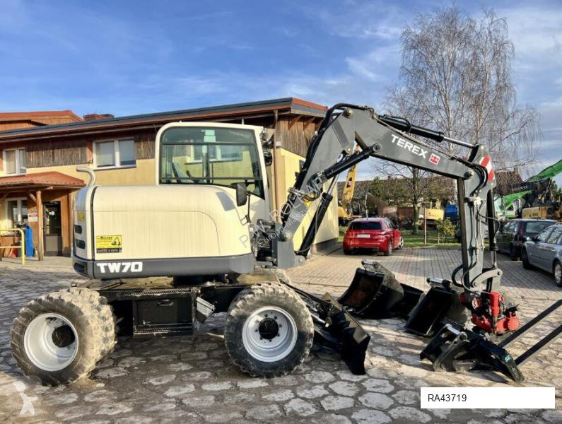 Excavator Terex