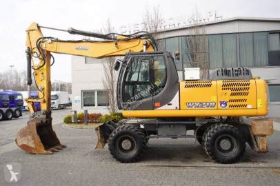 Case WX218 / 23t wheeled excavator / arm broken 3 times