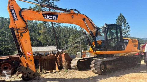 Excavadora de cadenas JCB