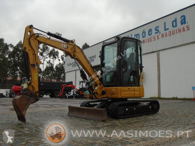 Excavadora Caterpillar