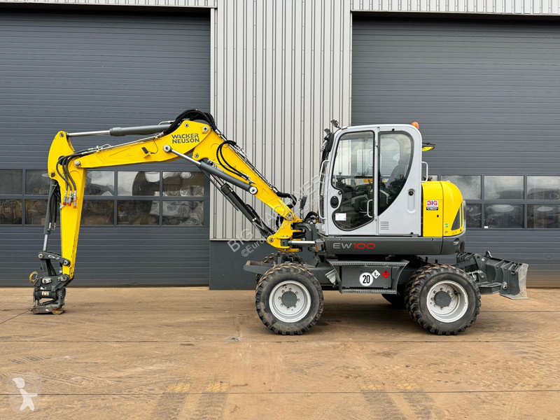 Excavadora Wacker Neuson EW100 E06-03