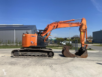 Excavadora Hitachi ZX225USLC -5B