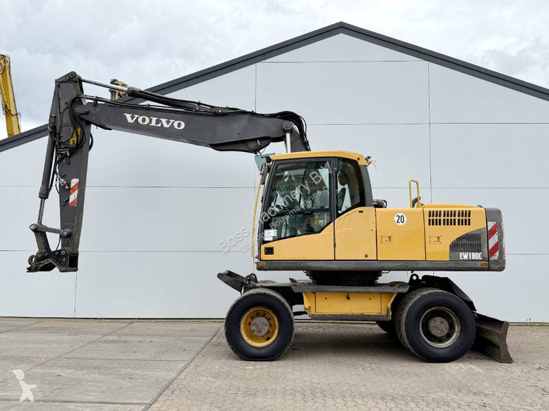 Excavadora Volvo - Dutch Machine / Triple Boom