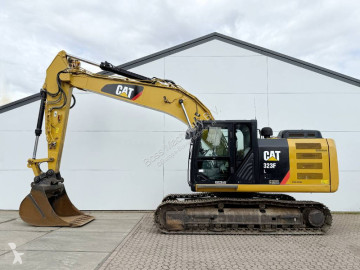 Caterpillar323F L