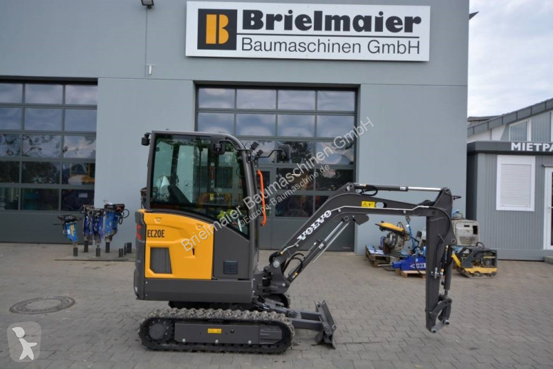 Escavadora Volvo EC 20 E