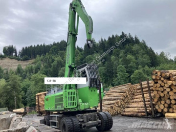 Excavator pentru manipulare Sennebogen