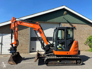 Hitachi ZX65USB-5A CLR