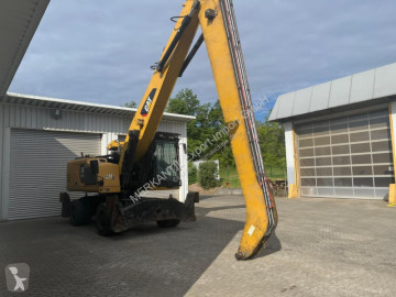 Excavadora de ruedas Caterpillar