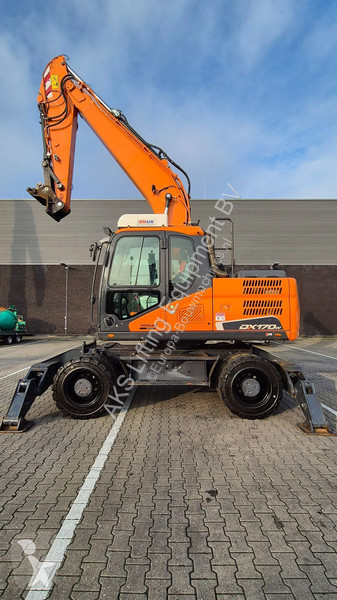 27 used Doosan wheel excavators for sale on Via Mobilis uk