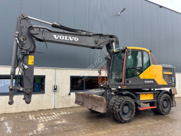 VolvoEW200