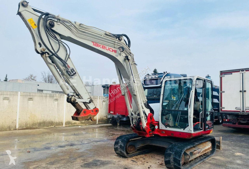 Skovl Takeuchi