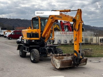 Excavadora de ruedas Hyundai