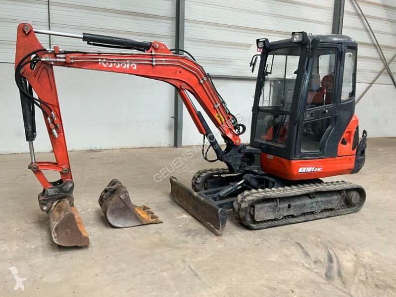 Escavadora Kubota 101-3 A 3