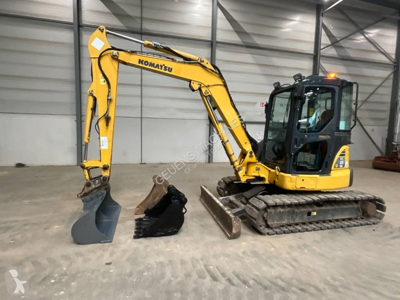 Excavator Komatsu MR-3