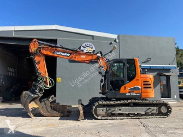 Excavadora de cadenas Doosan