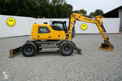 Liebherr 912 A COMPACT