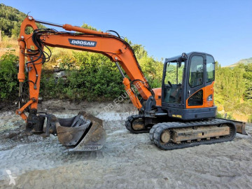 Mini pelle Doosan
