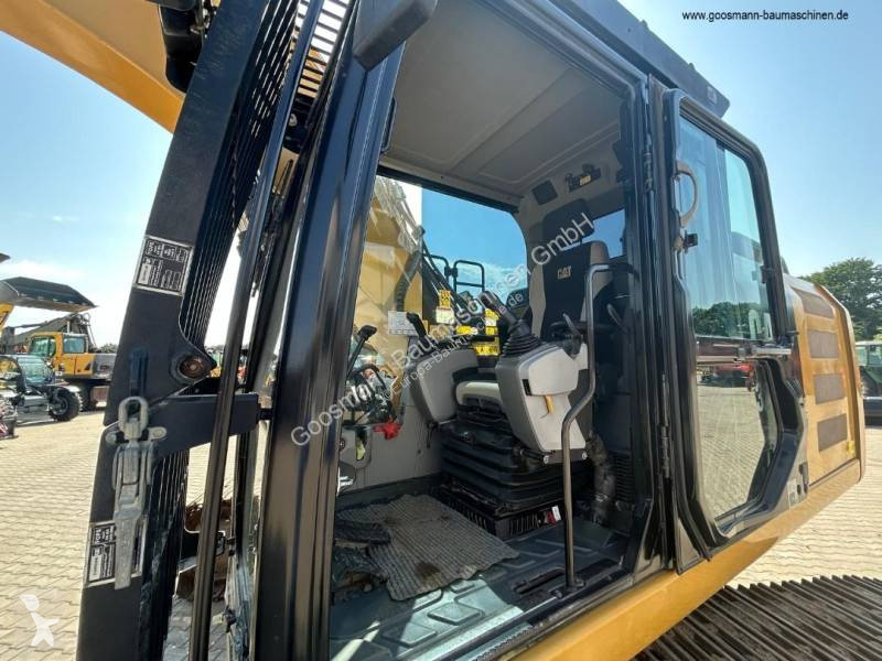 Excavator Caterpillar