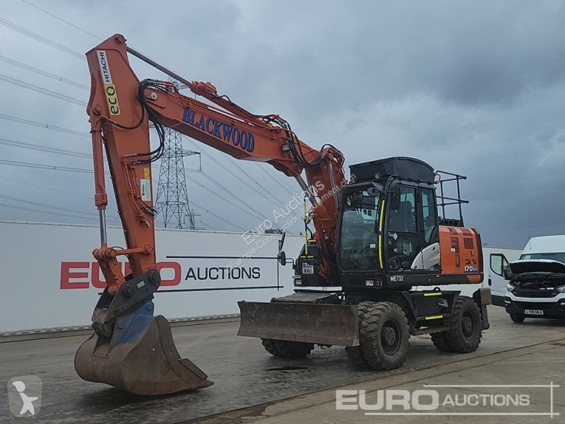 Lopatový nakládač Hitachi -6