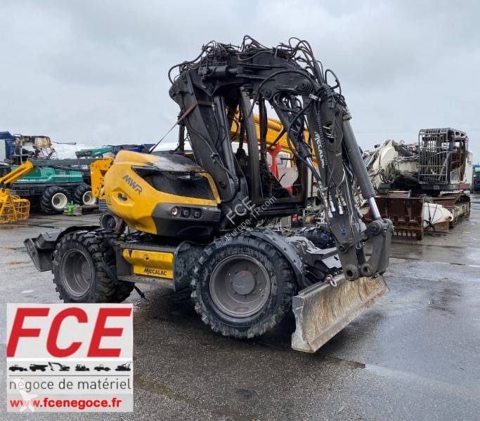 Escavadora Mecalac 9 MWR / 1er Main Origine...