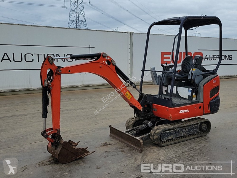 Lopatový nakládač Kubota KX015-4
