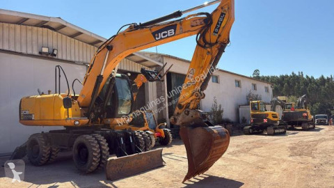 Excavadora de ruedas JCB