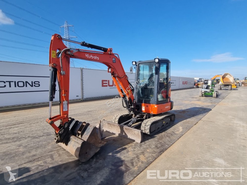 Lopatový nakládač Kubota KX037-4