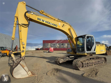 Pelle sur chenilles New Holland