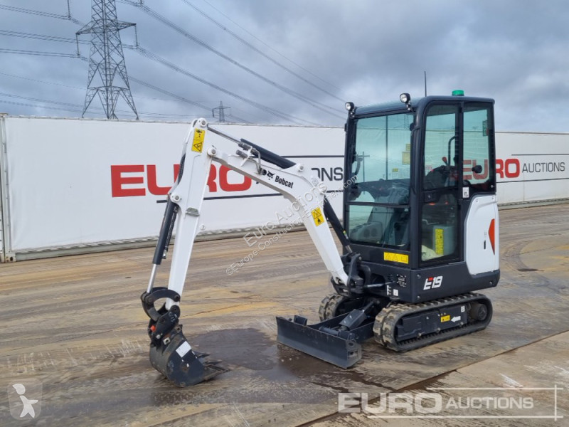 Lopatový nakládač Bobcat E19