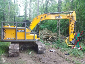 Pelle sur chenilles JCB