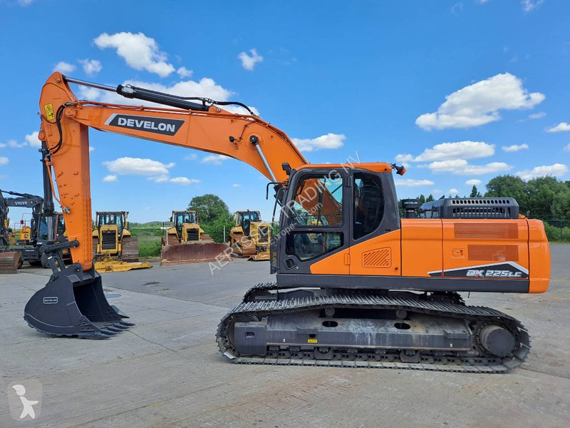 Skovl Develon DX225LC-7M