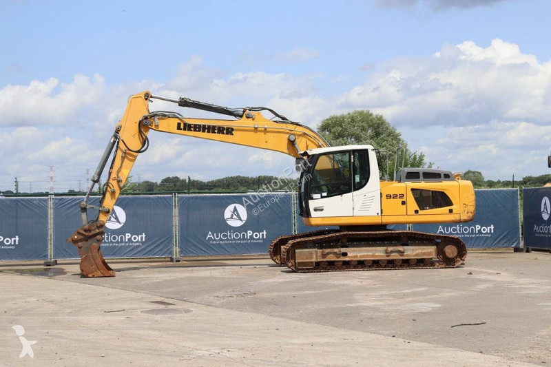 Escavatore Liebherr R922