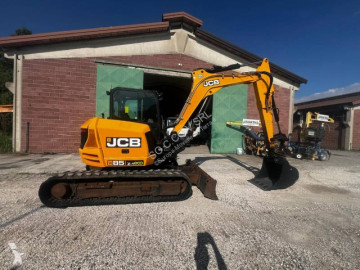 JCB