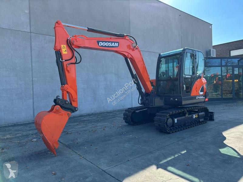 Skovel Doosan -9C