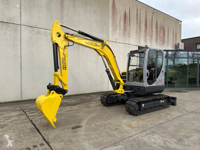 Skovel Neuson 6003