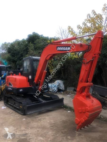 Mini pelle Doosan