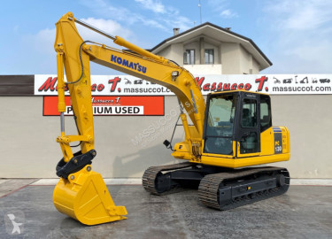 Lopatový nakládač Komatsu PC130-7