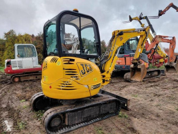 JCB8025