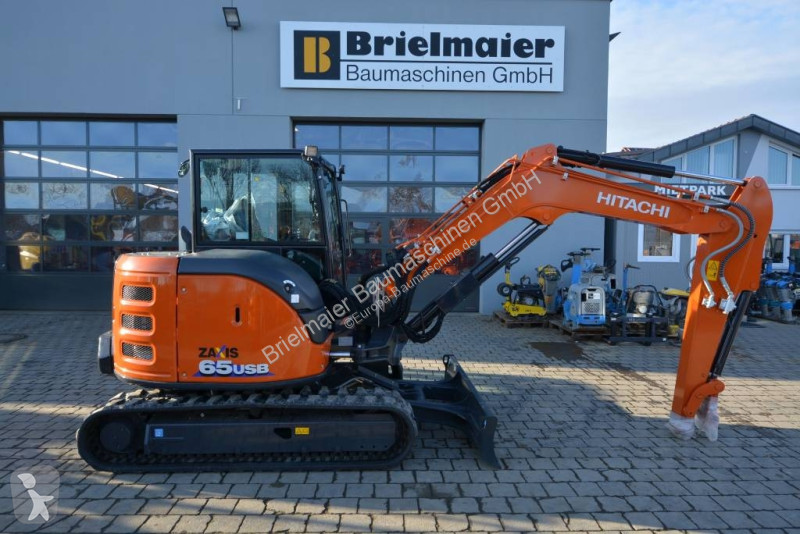 小型挖掘车日立ZX 65 USB-6 二手- 编号11042219