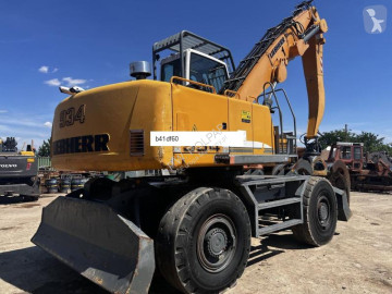 Přidržovací lopata Liebherr