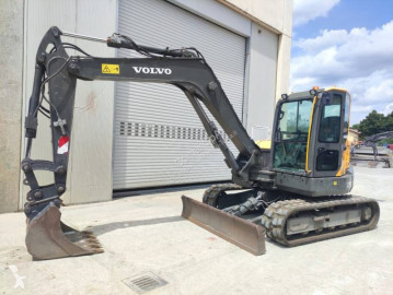 VolvoECR88